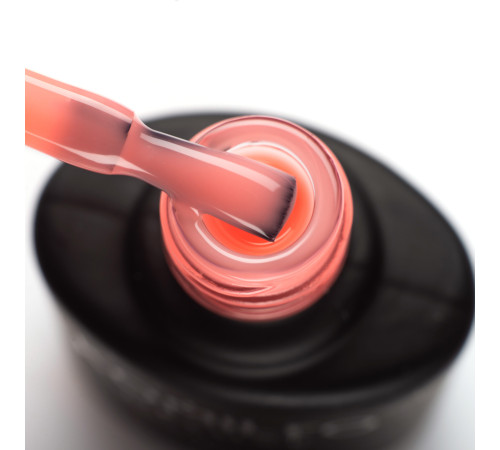 База для ногтей Komilfo Color Base Sunkissed Orange, нежно-оранжевая полупрозрачная, 8 мл