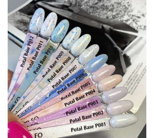 Base for nails Komilfo Potal Base P004, peach with potal, 8 ml