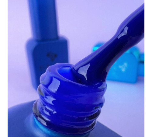 База кольорова DNKA Cover base №071 Saphire синя, 12 мл