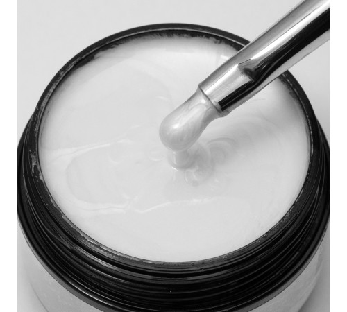 Komilfo Pearl Gel No. 001 nail gel, milky, 15 ml