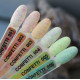 Гель-лак Komilfo Confetti Collection CN002 світло-рожевий з різнокольоровою крихтою, 8 мл