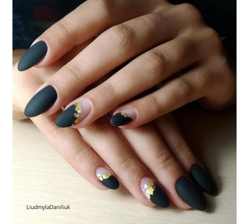 Gel polish Komilfo Deluxe Series No. D001 black enamel, 15 ml