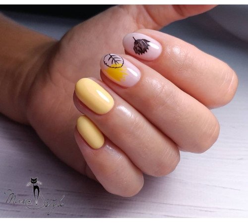 Гель-лак Komilfo Deluxe Series №D167 персиково-жовтий емаль, 8 мл