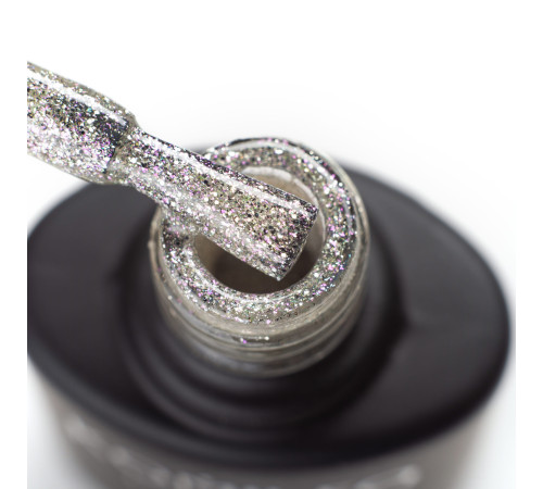 Gel polish Komilfo DeLuxe Series #G005 saturated light golden glitter with pink iridescence, 8 ml