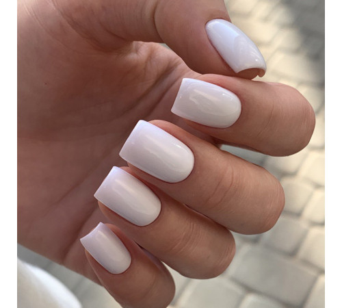 Гель-лак для нігтів GaMa Basic collection №002 холодний білий, 15 мл