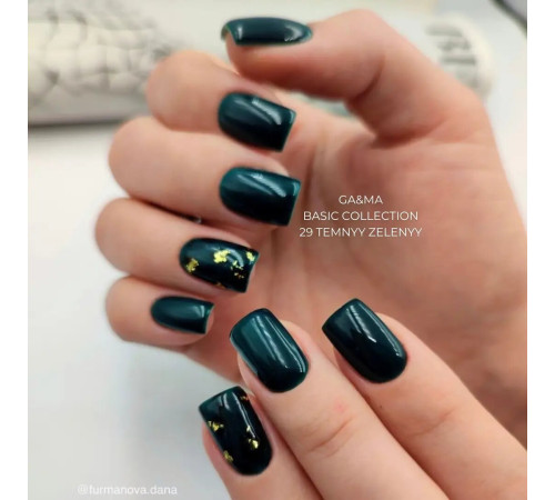 Гель-лак для нігтів GaMa Basic collection №029, темний зелений, 10 мл