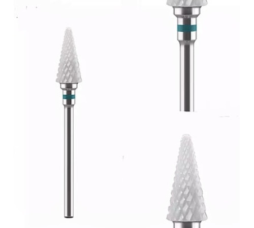 The nozzle of the cutter ceramic corn sharpened green