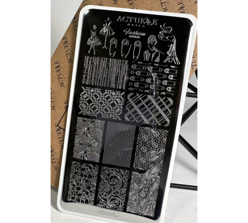 DRESSCODE stamping plate