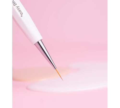 Replaceable brush tip for EASY Liner for fine lines