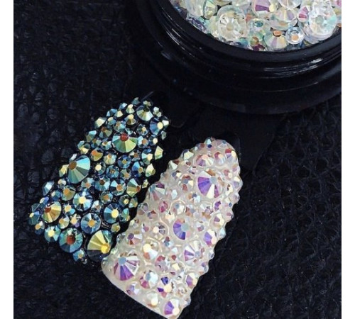 Chameleon nail rhinestones in a jar of 100 pcs