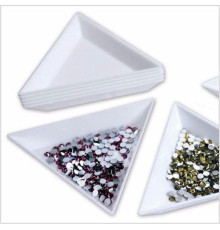 Triangle for rhinestones