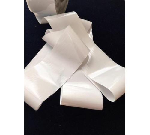 Foil for craquelure is matte white