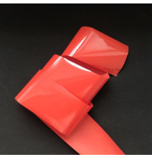 The foil for craquelure is matte red