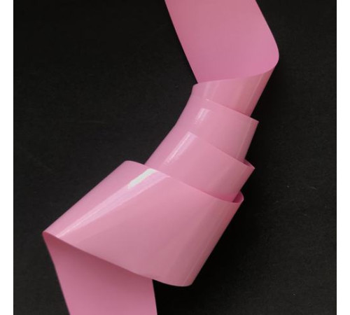 The foil for craquelure is matte pink