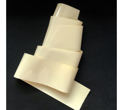 The foil for craquelure is matte cream