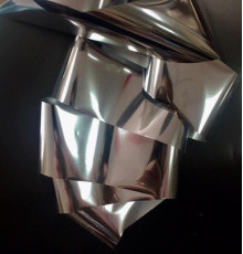 Glossy silver transfer foil for casting