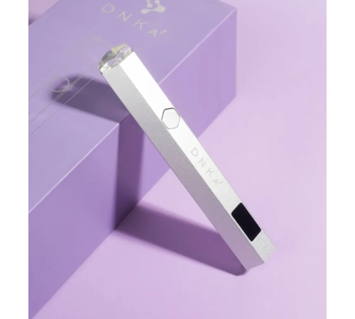 DNKA silver UV nail lamp, silver