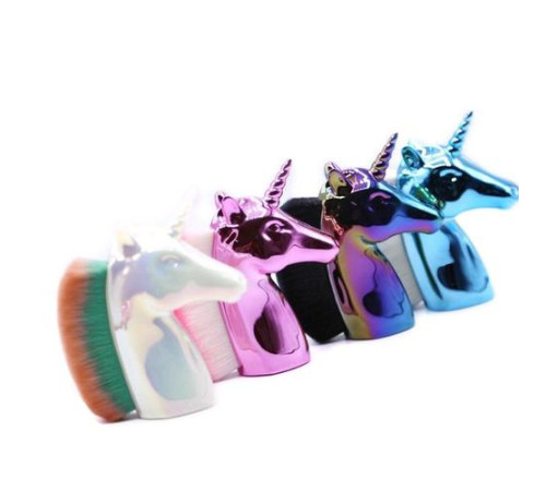 Dust brush Unicorn color in assortment