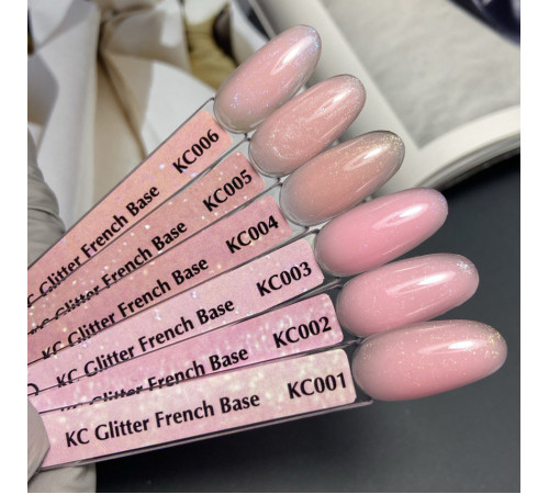 База Komilfo KC Glitter Rubber French Base №KC003 світло-рожева з блакитним мікроблиском, 8 мл